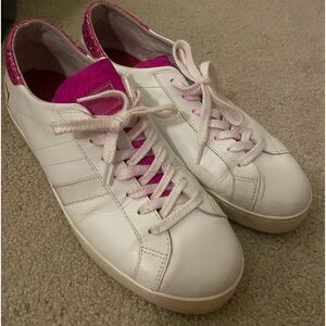 D.A.T.E. Pink and white sneakers